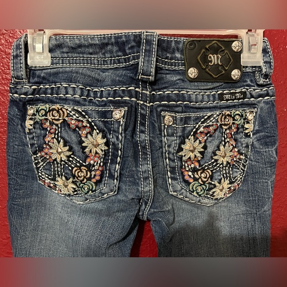 Miss Me Jean - Picture 3 of 5